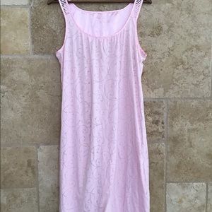 Ladies soft pale pink nightgown
